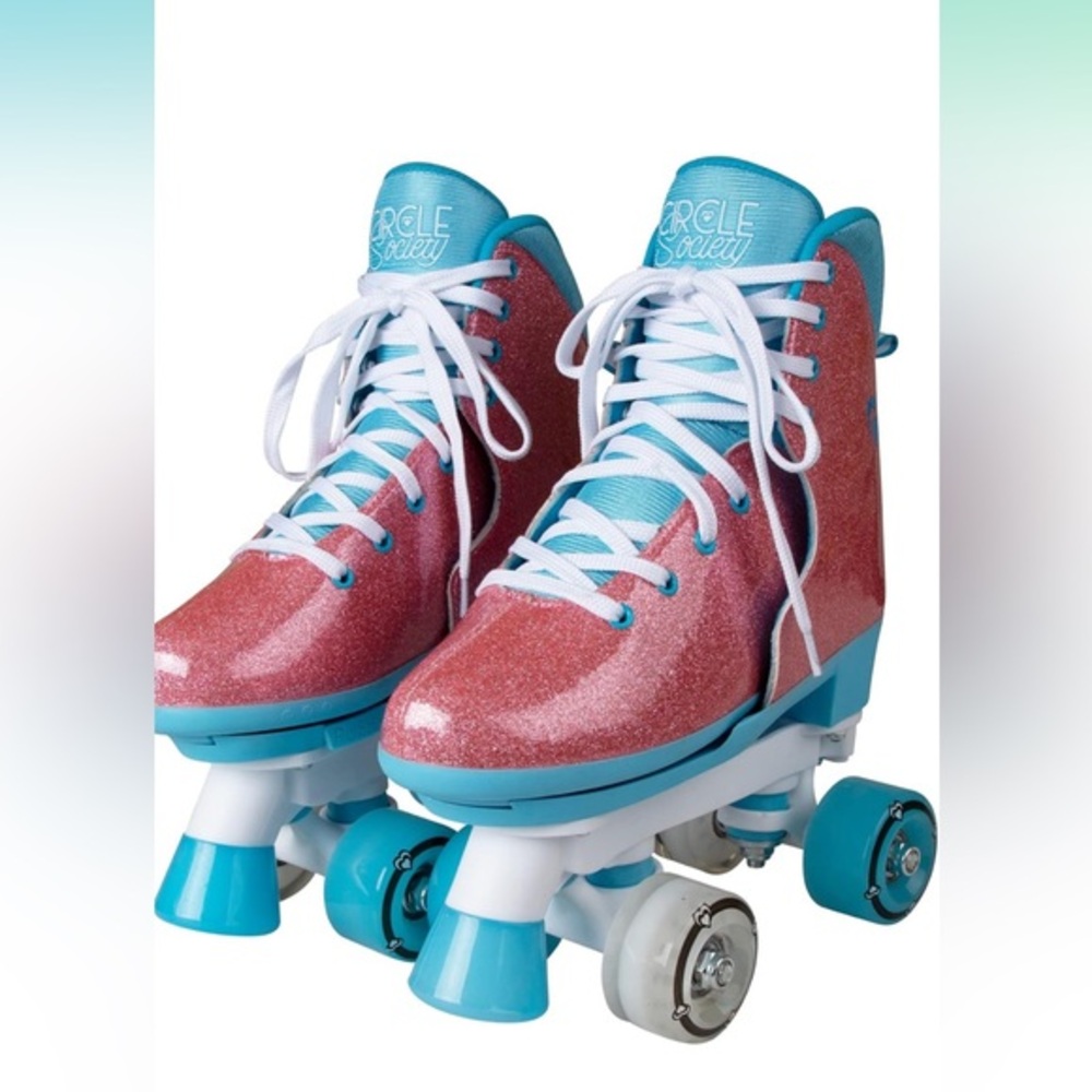 CIRCLE SOCIETY pink glitter Adjustable to fit growing feet Roller Skates -3-7